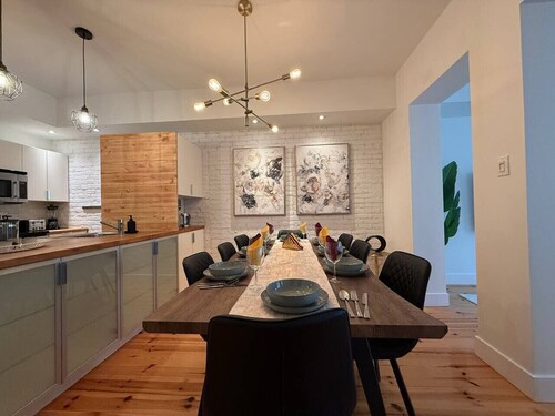 Unwind in Style | 3BR Oasis Near Olympic Park