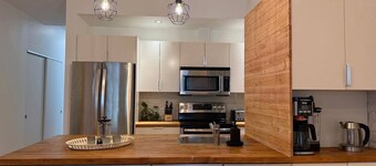 Unwind in Style | 3BR Oasis Near Olympic Park