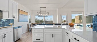 Luxury Retreat | Hot Tub + Large Deck