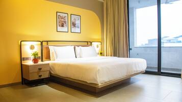 Down duvets, desk, laptop workspace, soundproofing