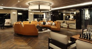 Apartment | 3 bedrooms, Internet - Renew Tanglewood 3-bedroom in Uptown Houston (Houston)