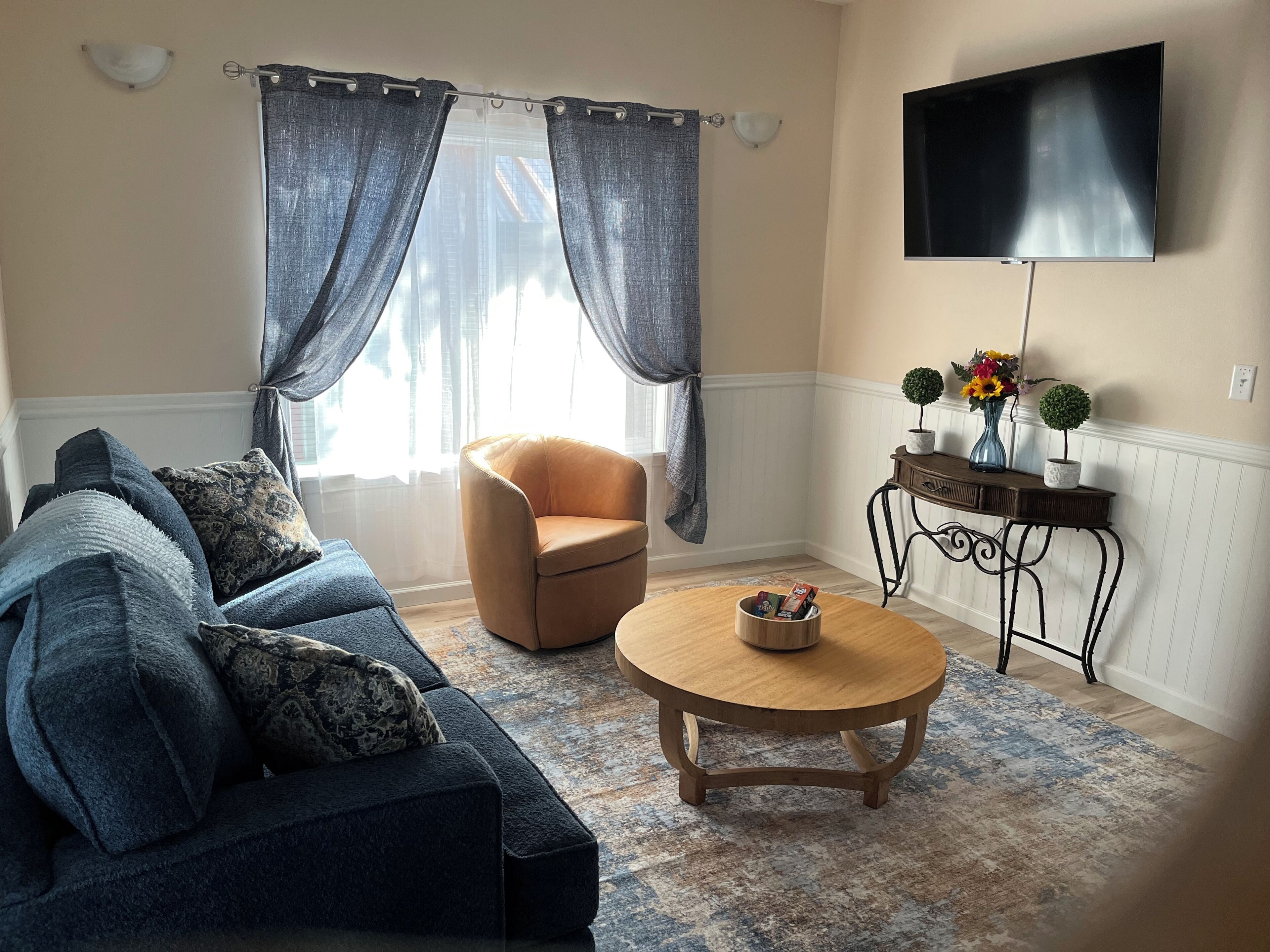 2 Bedroom Near Downtown, Oit, And Sky Lakes Hospital - Klamath Falls, OR