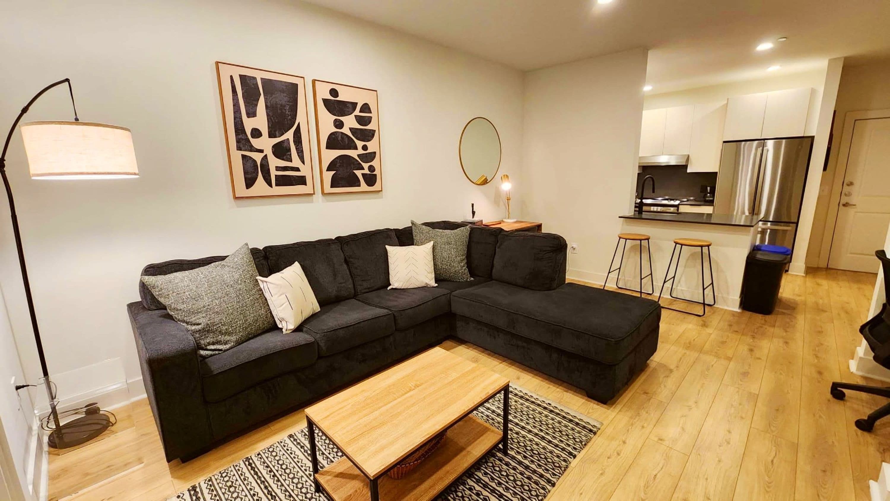 公寓 | 1 間睡房、書桌