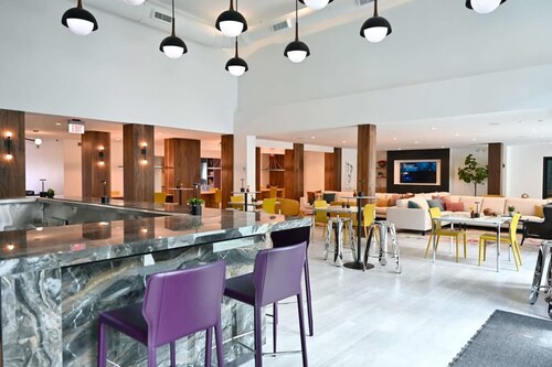 Montrose Spring - Stylish 1 BR in Houston