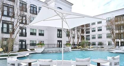 Montrose Spring - Stylish 1 BR in Houston
