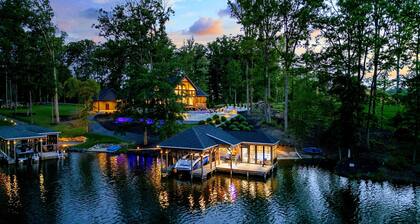 Lakefront Lake Anna, Pool, Boat Dock, Deck Vie