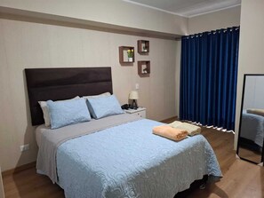 3 habitaciones, tabla de planchar con plancha y wifi gratis 