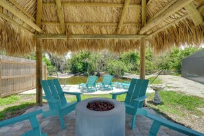 Terrace/patio - 7 Mi Fort Myers Beach: Luxe 'Mai Tai Villa' (Fort Myers)