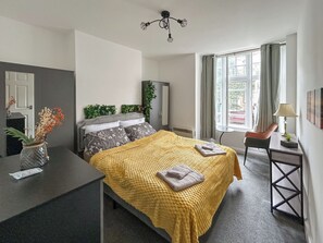 3 bedrooms, free WiFi