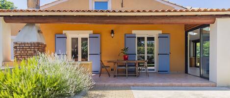 Restauration extérieure