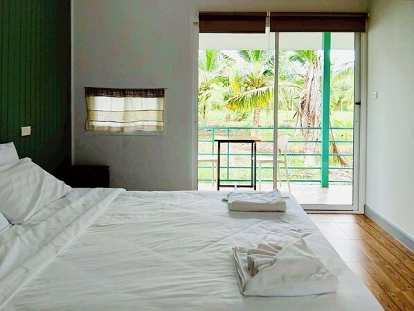 Habitación superior con 1 cama matrimonial o 2 individuales | Vista desde la habitación