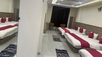 Family Room | Free WiFi
