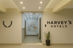 Exterior - Harvey's Hotels - Brookfield (Bengaluru)