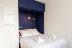 Desk, iron/ironing board, free WiFi, bed sheets