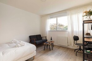 Desk, iron/ironing board, free WiFi, bed sheets