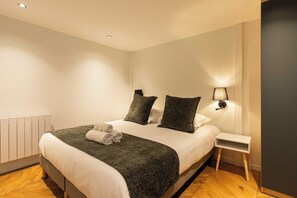 2 slaapkamers, een bureau, gratis wifi, beddengoed