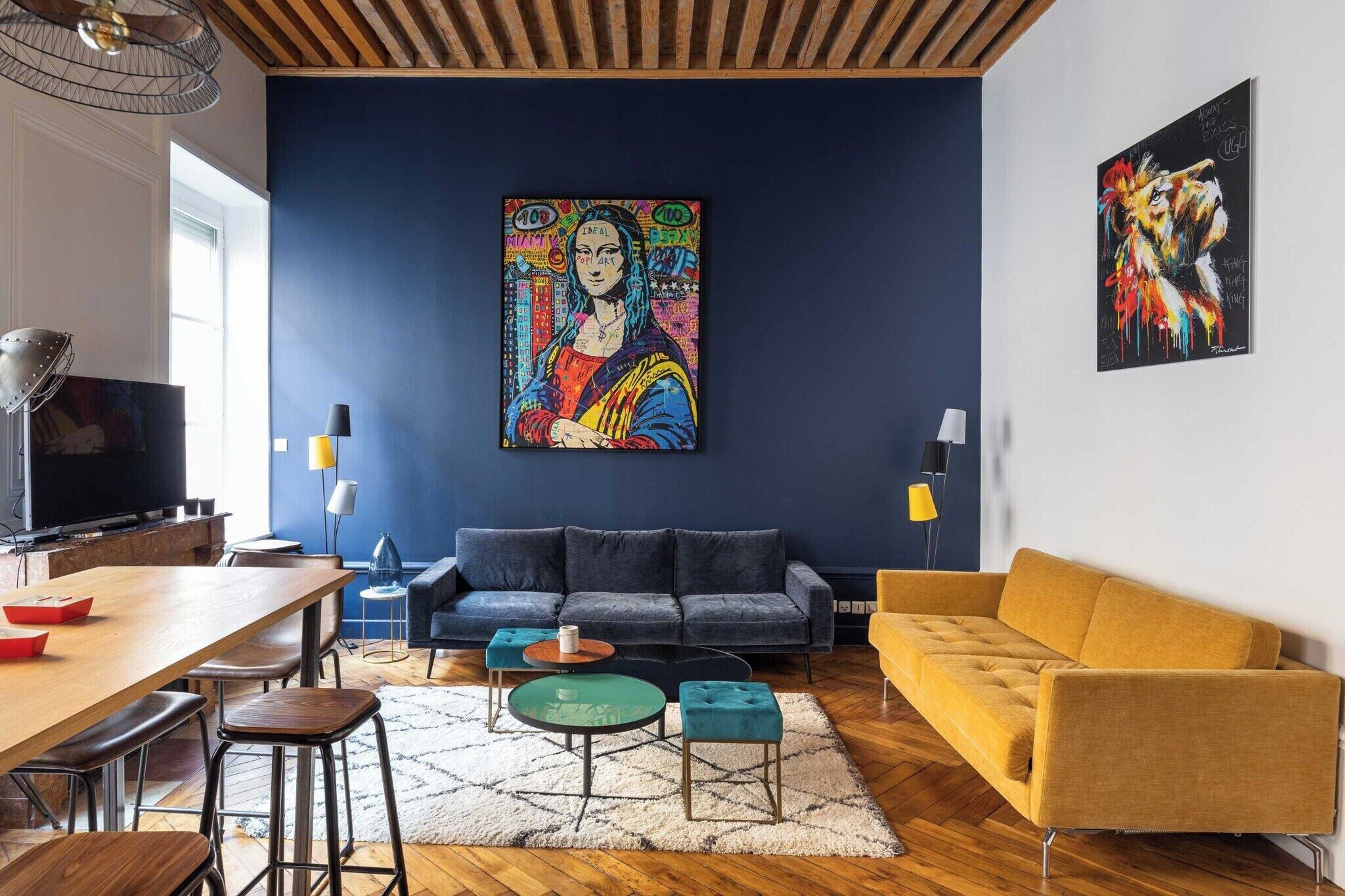 TV connectée, espaces bureaux