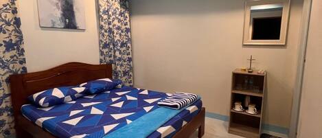 1 غرفة نوم وواي فاي وملاءات أسرّة