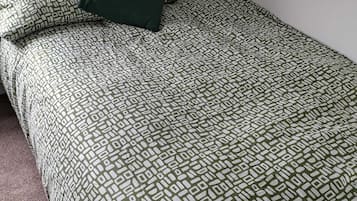 Tek Büyük Yataklı Oda, Özel Banyo, Şehir Manzaralı | Masa, dizüstü bilgisayar çalışma alanı, ücretsiz kablosuz İnternet