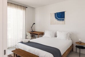 Villa, 4 Bedrooms, Private Pool, Ocean View | Desk, blackout drapes, free WiFi, bed sheets - Outsite Ericeira Praia do Sul - Oceanview Villa with Infinity Pool (Mafra)