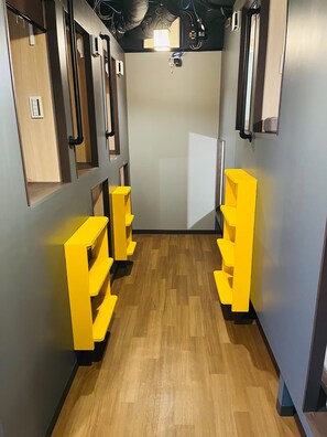 Basic Shared Dormitory | Free WiFi