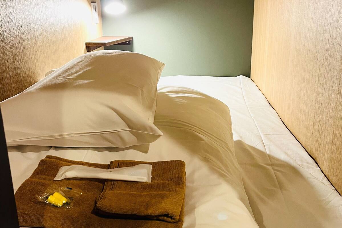 Basic Shared Dormitory | Free WiFi