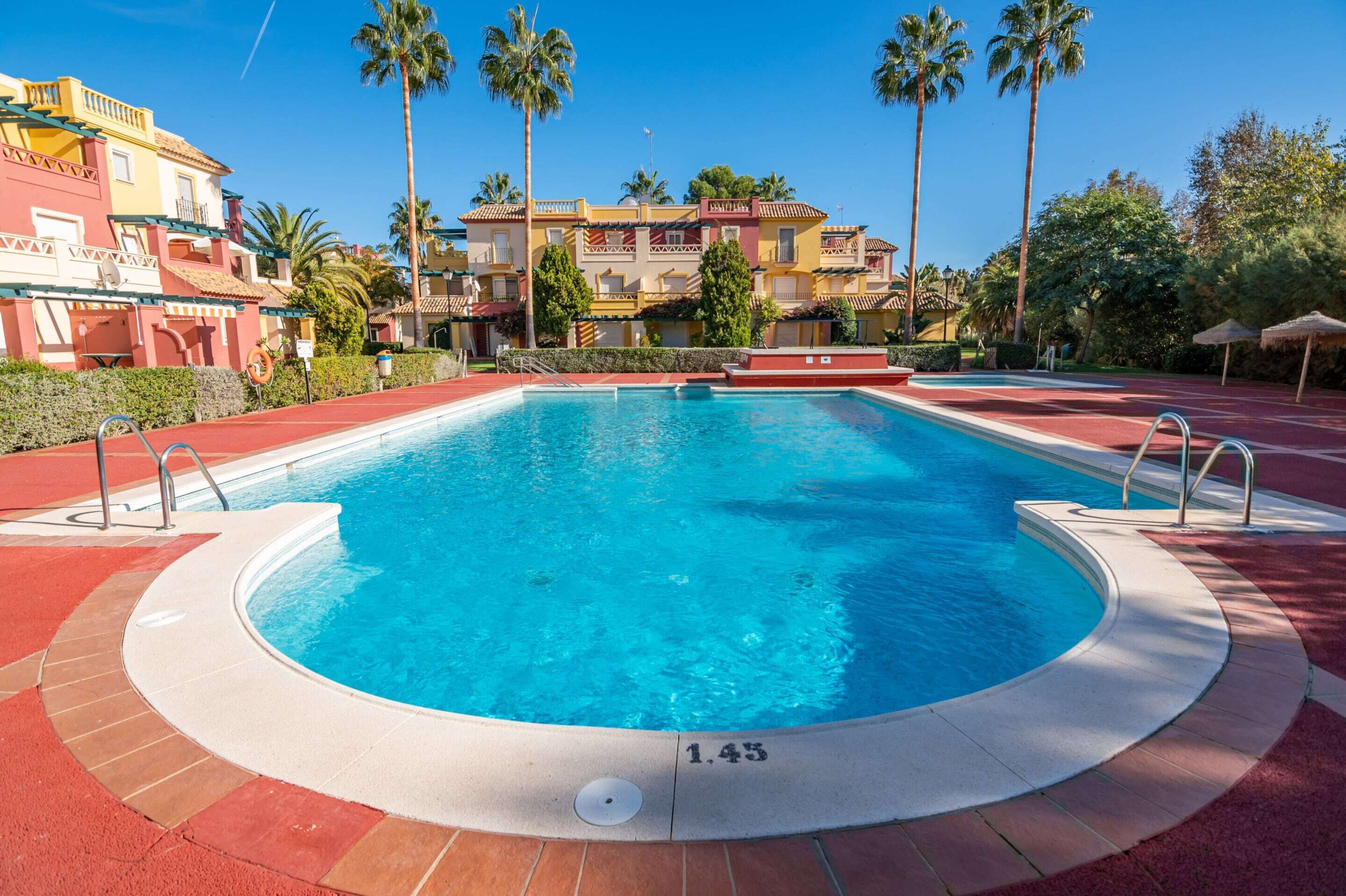 Appartamento | Piscina | Piscina all'aperto