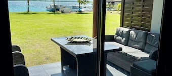 Bora Bora, Otemanu lagoon F2 with lagoon view