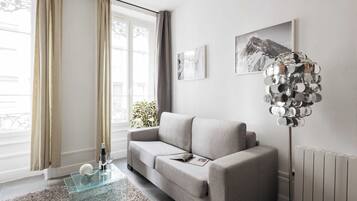 Smart-tv en een kantoor