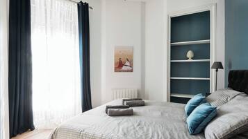 2 chambres, fer et planche à repasser, Wi-Fi gratuit, draps fournis