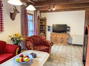 Televisie en een open haard