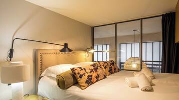 2 quartos, escrivaninha, Wi-Fi de cortesia, roupa de cama