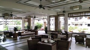 Interior - The Yanoa Stay — 2 Bedroom Condo (Muntinlupa)