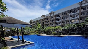 Pool - The Yanoa Stay — 2 Bedroom Condo (Muntinlupa)