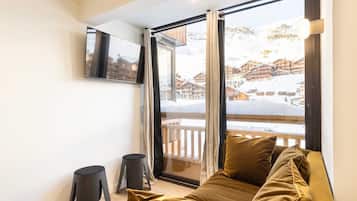 Smart-tv en een kantoor