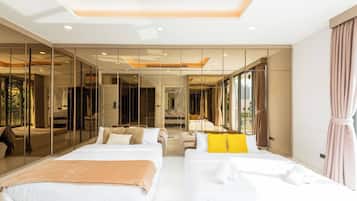 5 bedrooms, iron/ironing board, internet, bed sheets