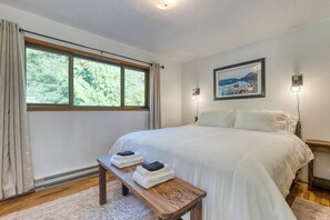 4 Schlafzimmer, Bügeleisen/Bügelbrett, kostenloses WLAN, Bettwäsche