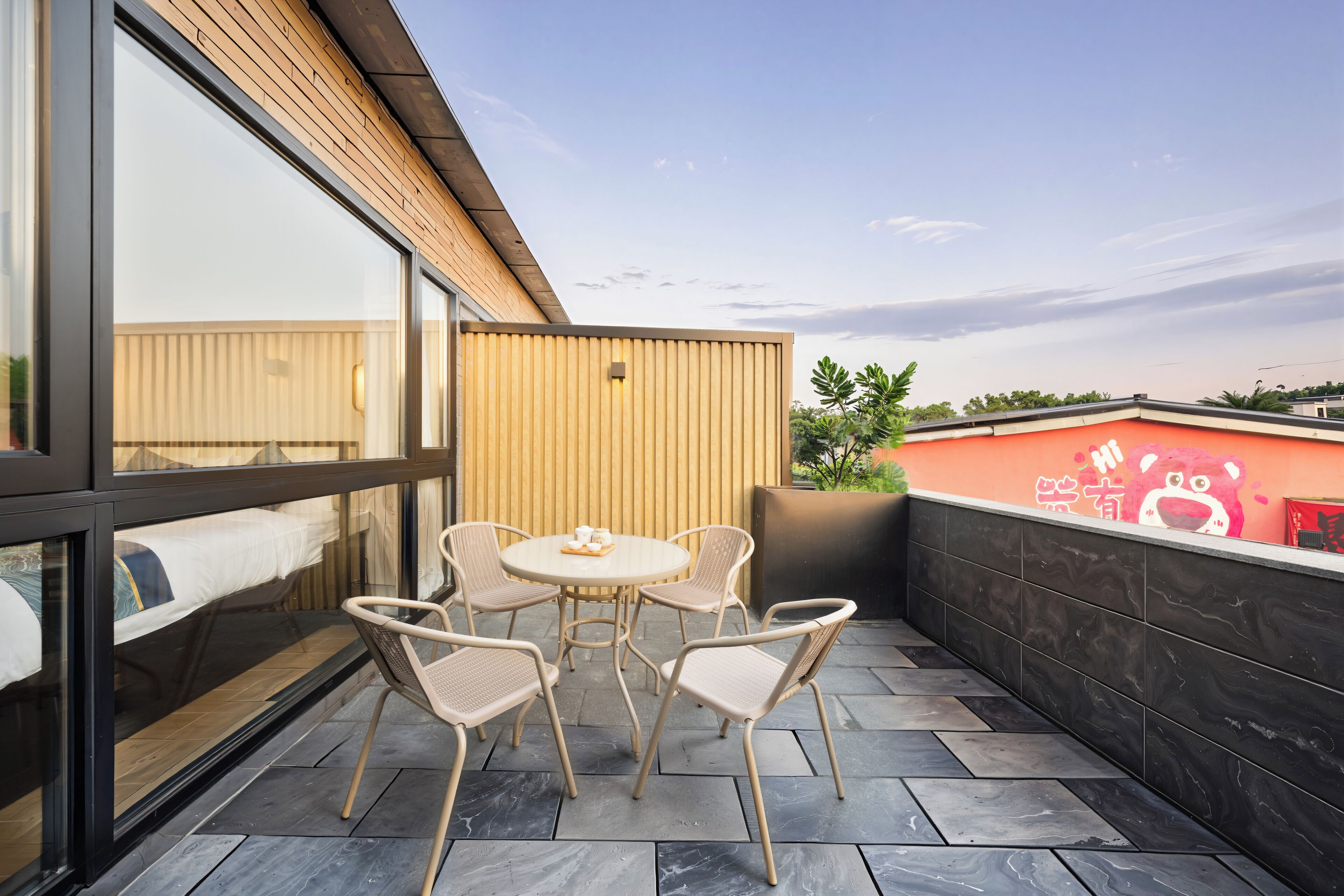 Panoramic Quadruple Room | Terrace/patio