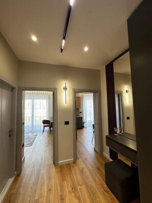 Comfort Apartment, Balcony, City View | Free WiFi