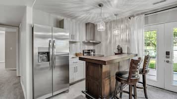 Microwave, oven, stovetop