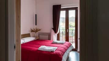 Deluxe Apartment, Balcony, City View | Iron/ironing board, free WiFi