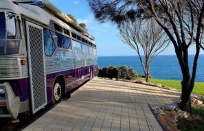 Miscellaneous - Ocean Views Bus Stay (Penneshaw)