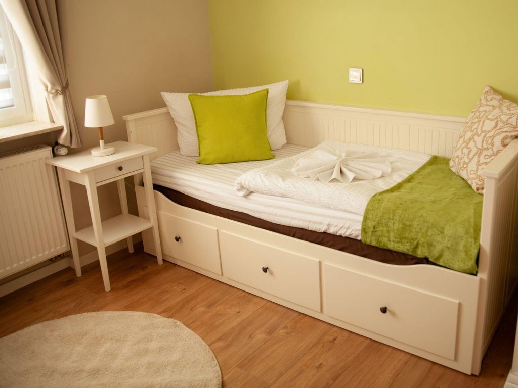 Single Room 8 - Living Room Gusterath Guest & Boarding House - 特里爾