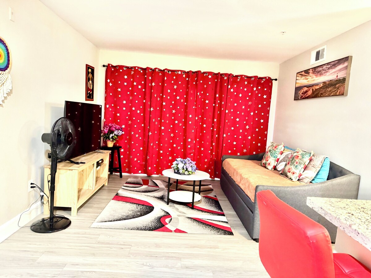 Photo 6 of NRG and Med center 2-bedroom apartment with WiFi, AC in welcoming Houston