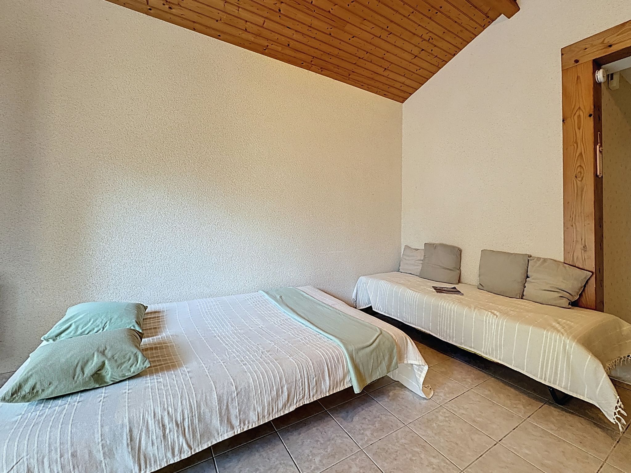 1 camera, accesso a Internet