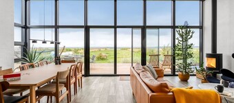 "Bondi" - 75m from the sea by Interhome