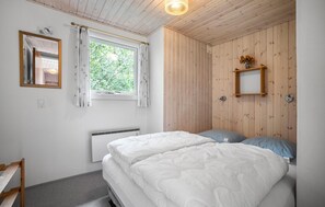 3 bedrooms, free WiFi - 3 bedroom stunning home in Tarm (Tarm)