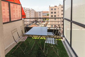 Apartemen | Tempat makan outdoor