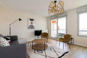 Apartment | Living area