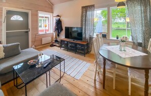 Living area - 3 bedroom awesome home in Kalmar (kalmar)